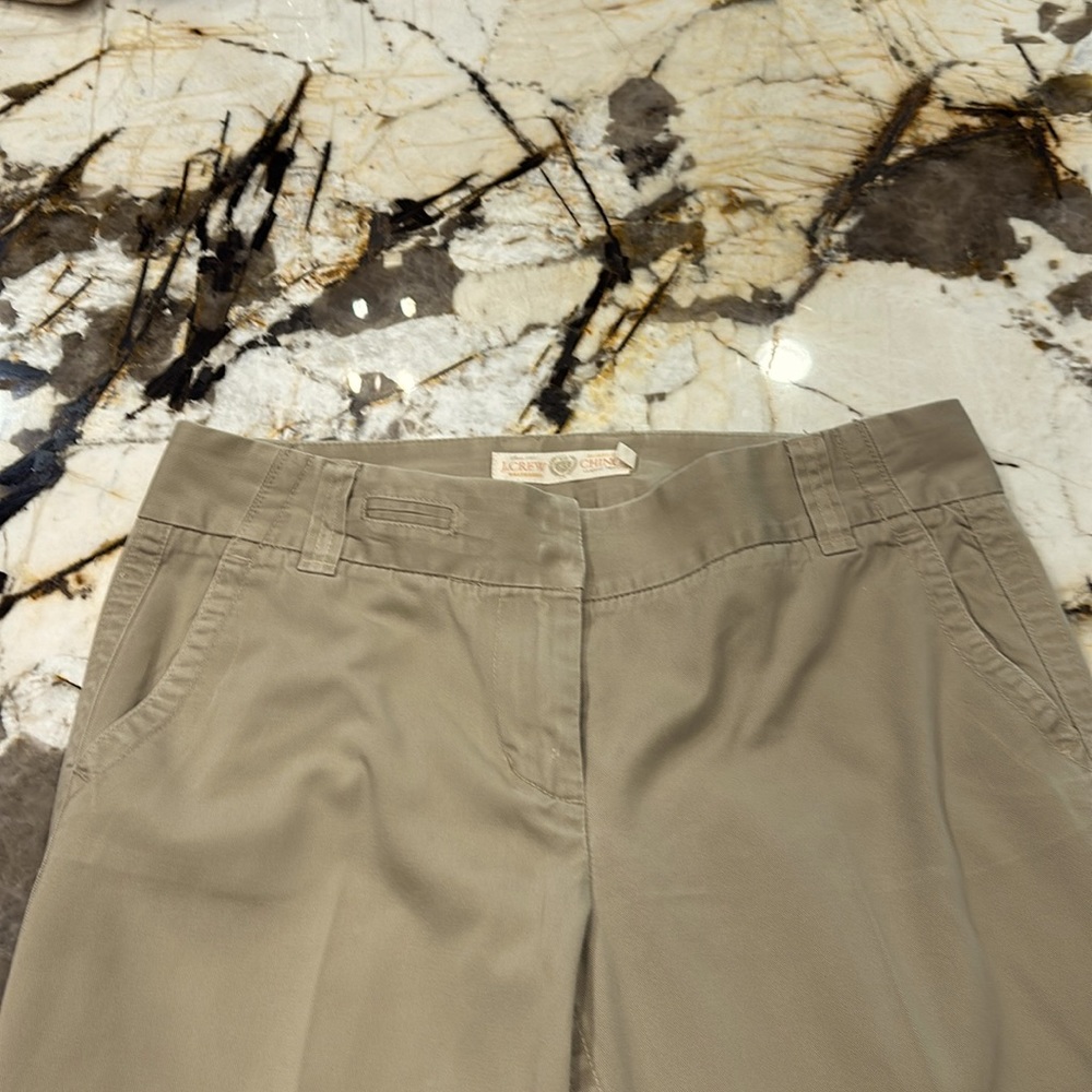 Size 10 J.Crew tan chinos in favorite fit